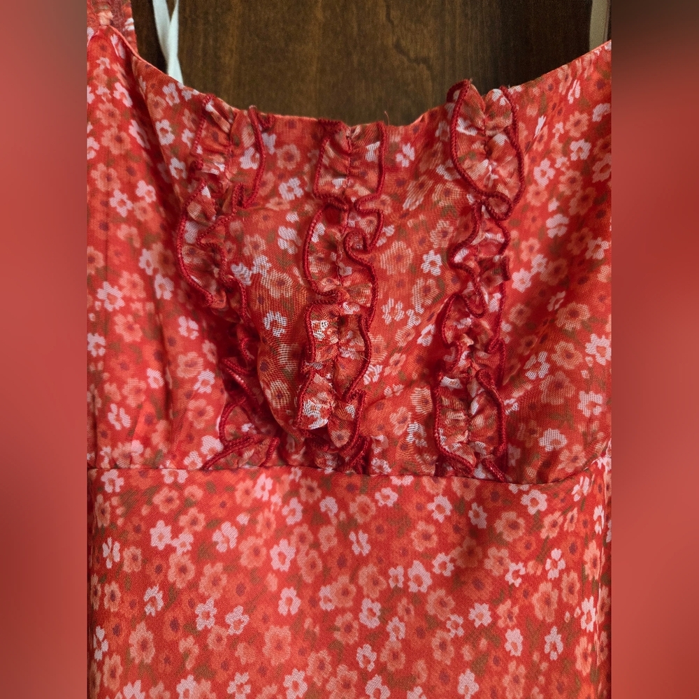 Studio Y Coral Floral Dress - Picture 3 of 8